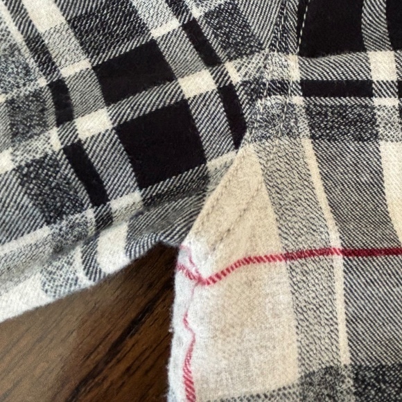 Roots plaid button down soft flannel shirt 100% Cotton size L - Picture 9 of 16